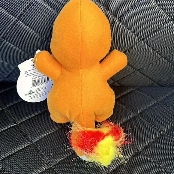Pokémon Charmander stuffed animal plush - Picture 2 of 3